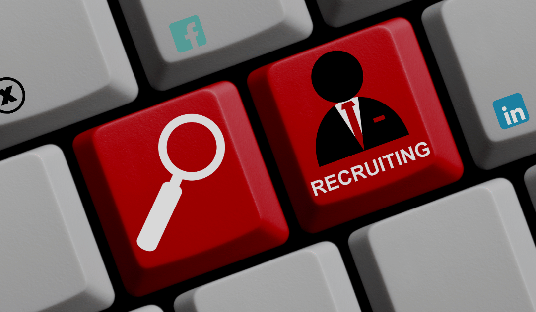 Social Media for Restaurant Staffing: Hiring Guide